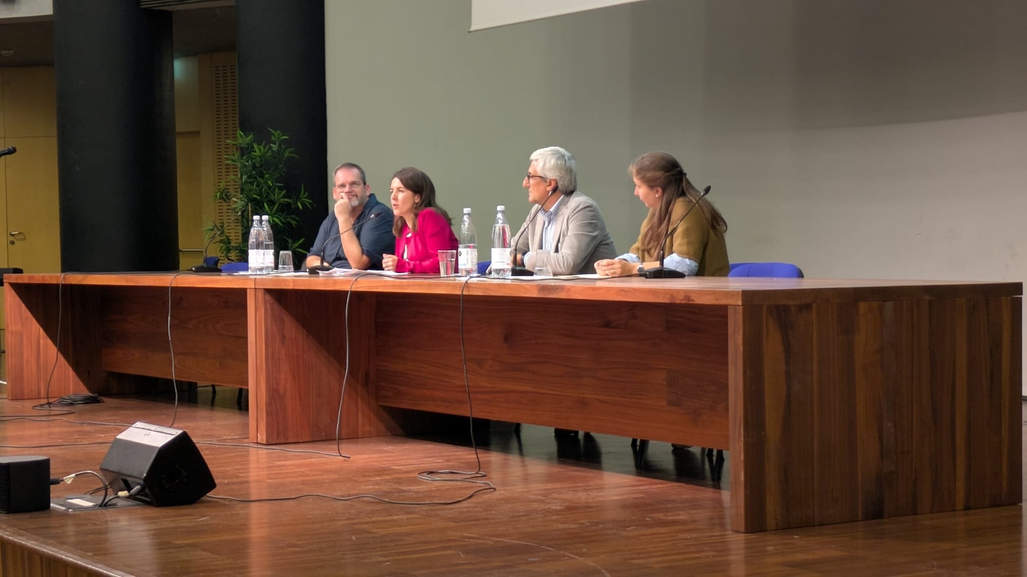 561729469 1206587871491371 179417529731717454 N