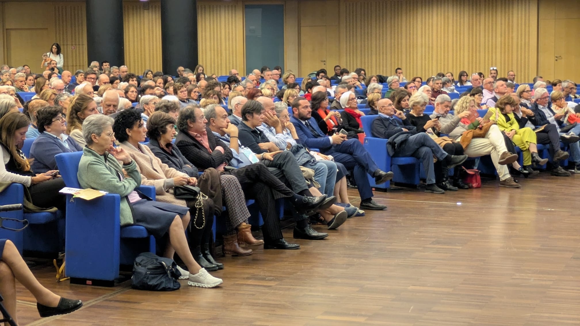 563984882 1206587851491373 4858306563288160150 N